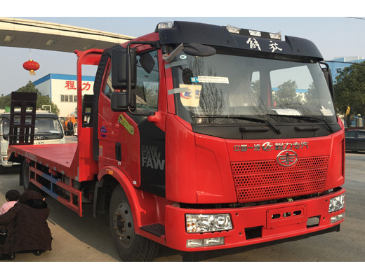 【國(guó)六】解放J6單橋平板車(chē)