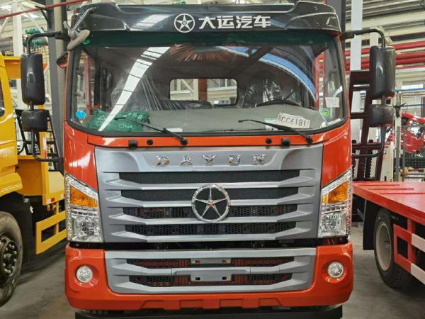 （國(guó)六）湖北大運(yùn)G6黃牌平板車(chē)