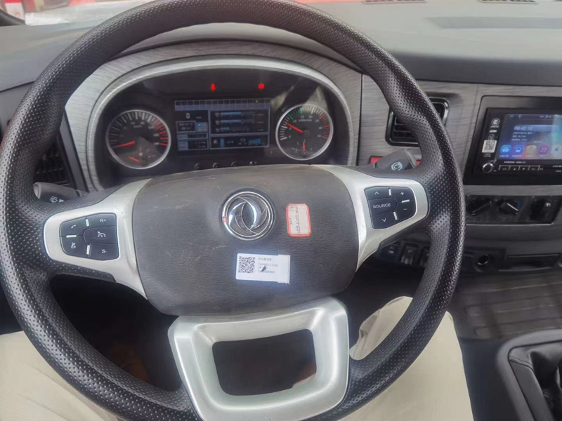 東風(fēng)錦程前四后八平板拖車