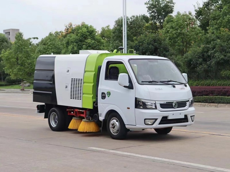 東風(fēng)途逸藍牌掃路車